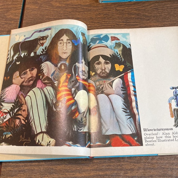 Vintage 1969 Beatles Illustrated Lyrics Book. 1st American Ed w Dust Jacket - Picture 5 of 12